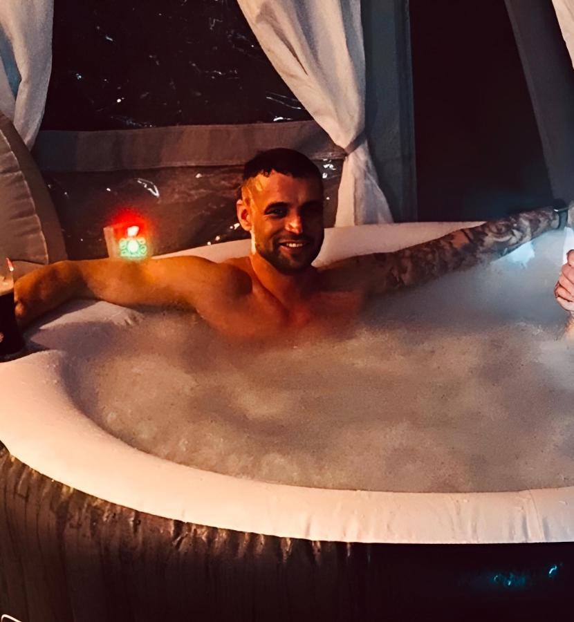 Rostrevor Valley Caravans With Private Hot Tub Ngoại thất bức ảnh